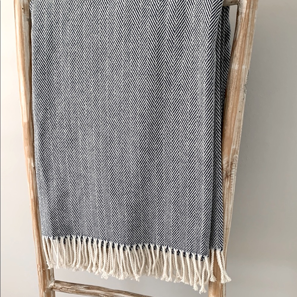 SFERRA 100% cotton throw